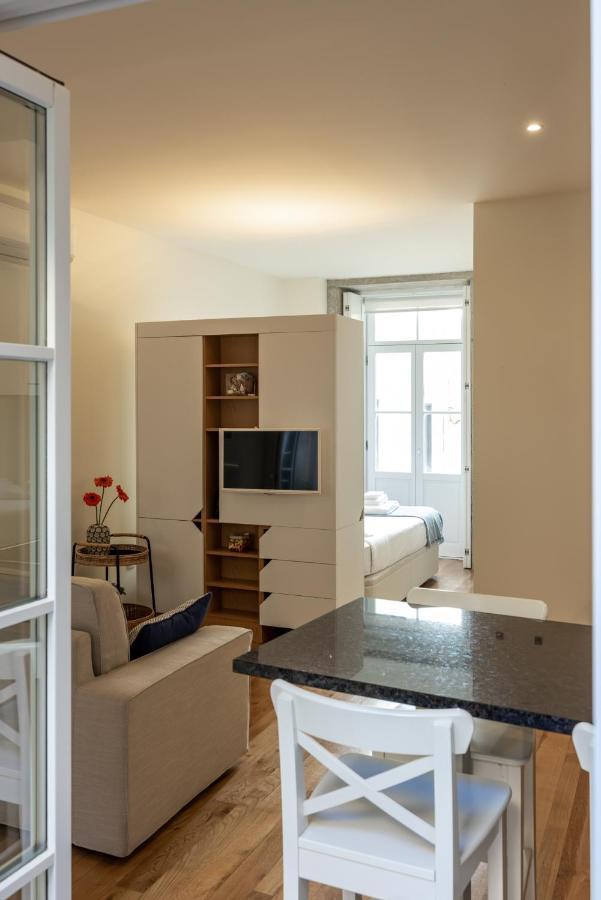 Bright Studio With Terrace Πόρτο Εξωτερικό φωτογραφία